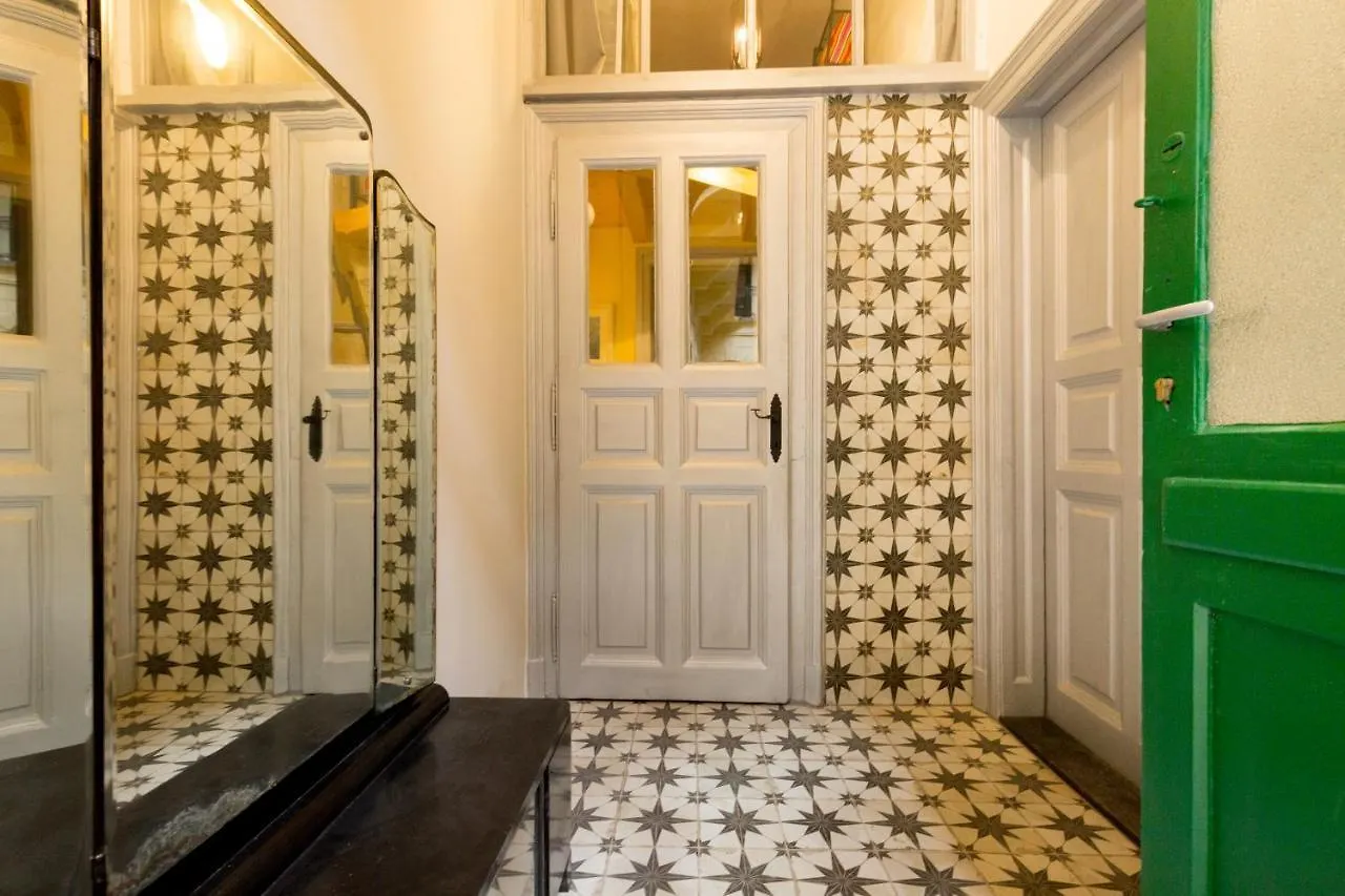 Artistic Apartment Budapest